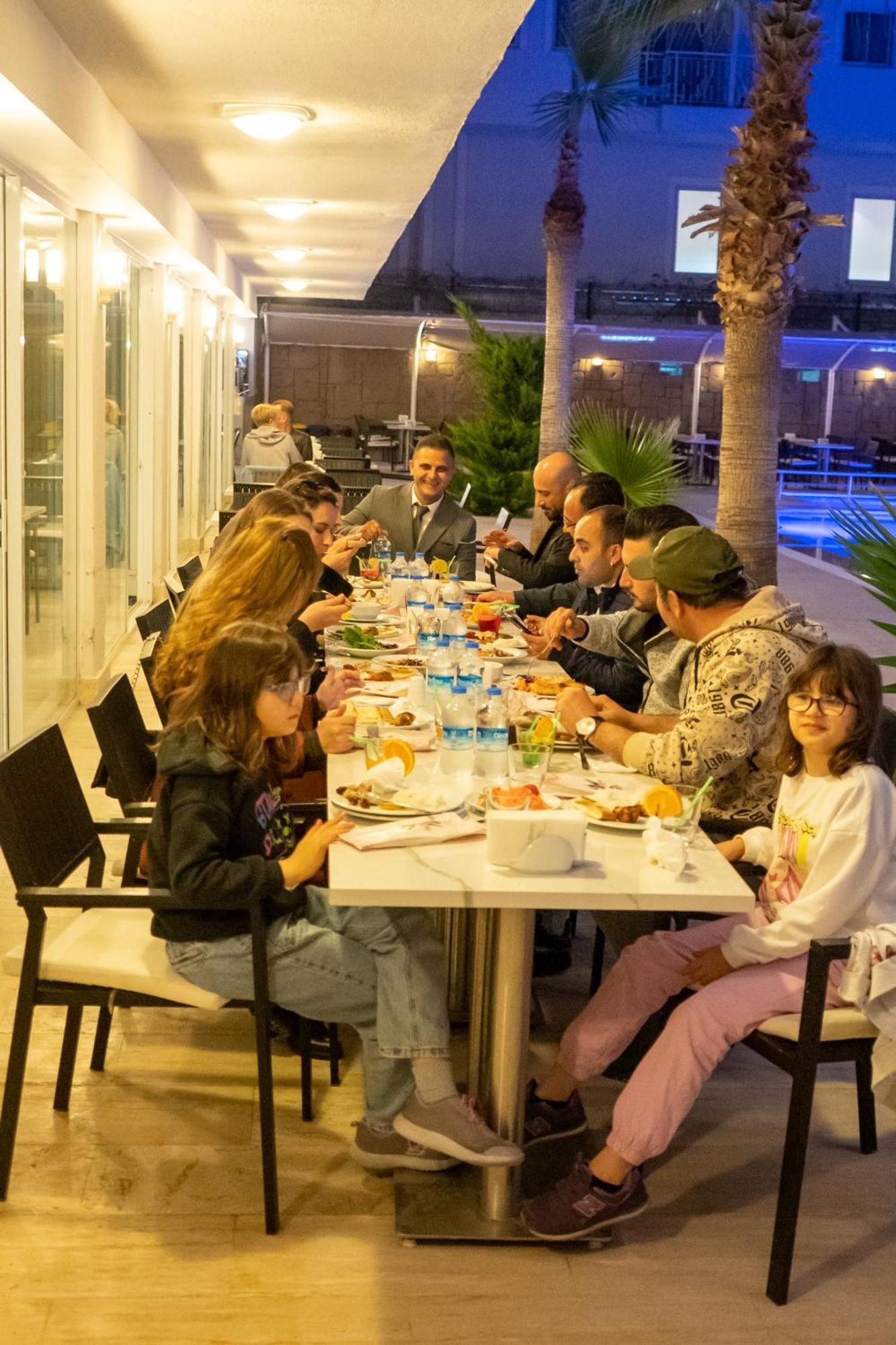 Beso Beach Hotel Ağva Exteriör bild